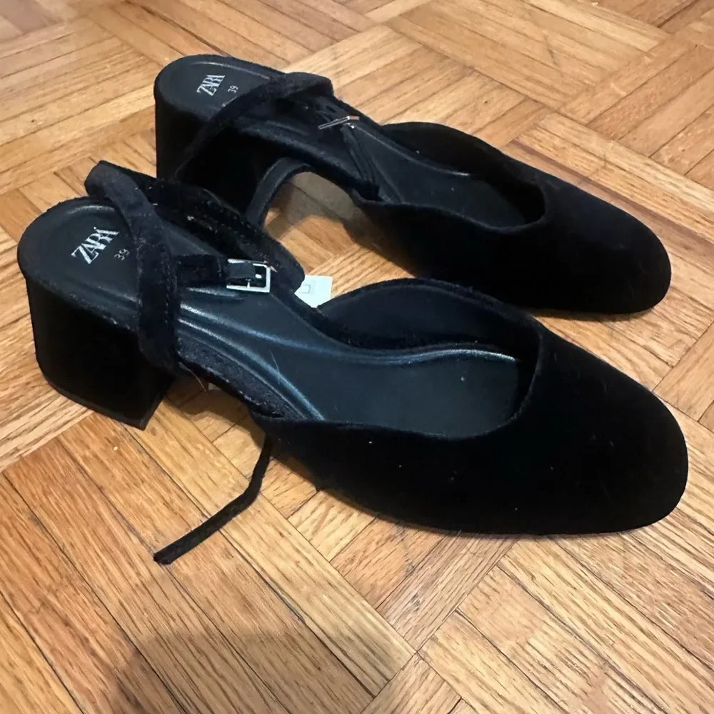 Zara Black Velvet Heeled Shoes
